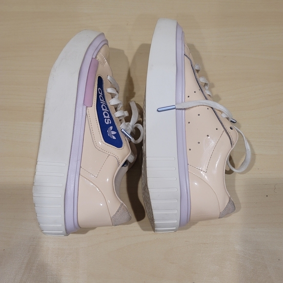 adidas Originals Hypersleek Platform Sole  Sneaker - Sz 8 US / 6.5 UK - Picture 3 of 11